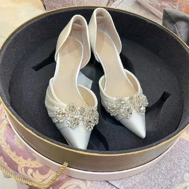 Schuhe Damen Neu Slipper Damen High Heels Mode Party Pumps Damen Kristall Spitzschuh Flach Dünner Absatz Damen Sandalen 39 weiß