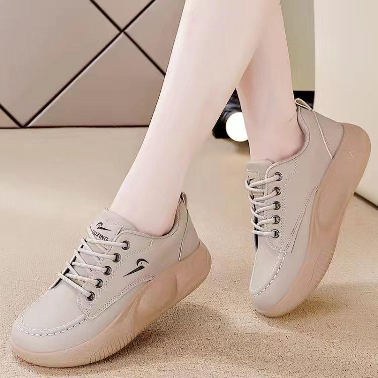 Neue Damen Freizeitschuhe Mode Weiße Schuhe Damen Koreanischer Stil Studenten Freizeitskate Schuhe Streetstyle Damen Muffinsohle Schuhe 40