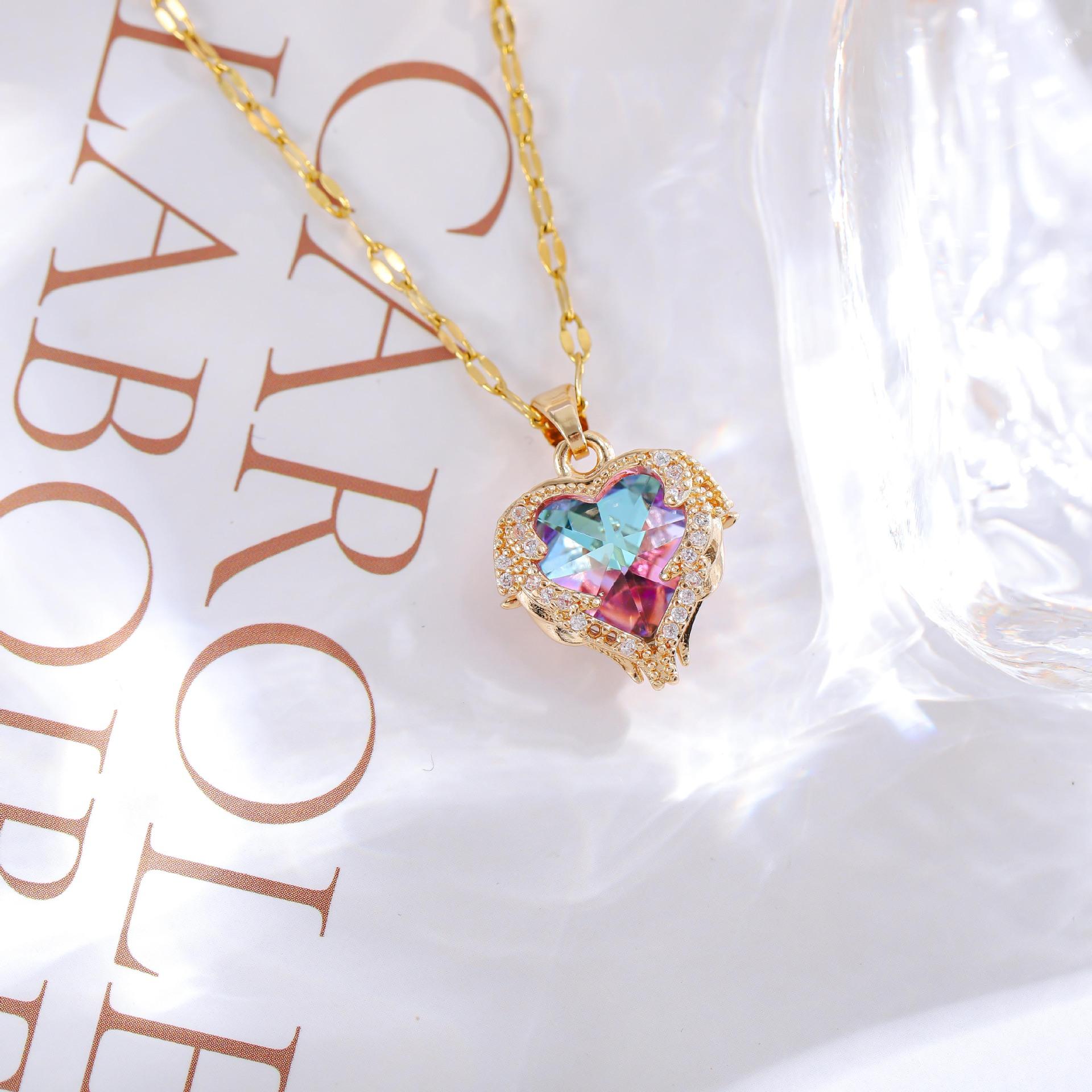 Ozean Herz Halskette frauen Licht Luxus Blau Kristall Halskette Herz Schlüsselbein Halskette Gold-plated pink sapphire