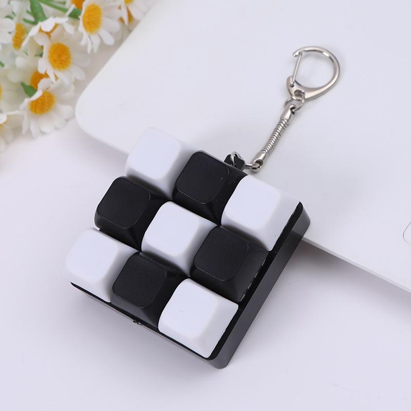 Tastenkappe Schlüsselanhänger 9 Tasten Tastatur Dekompressionsspielzeug DIY Tastatur Schlüsselanhänger Spielzeug Für Erwachsene Geschenke Zum Abbauen Zeitvertreib A3
