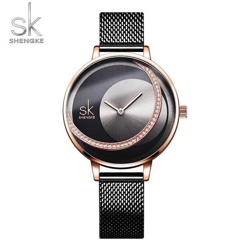 Shengke Kristall Frauen Uhr Luxus Marke Damen Kleid Uhren Original Design Quarz Armbanduhren Kreative SK Uhr Für Frauen schwarz/goldgelb