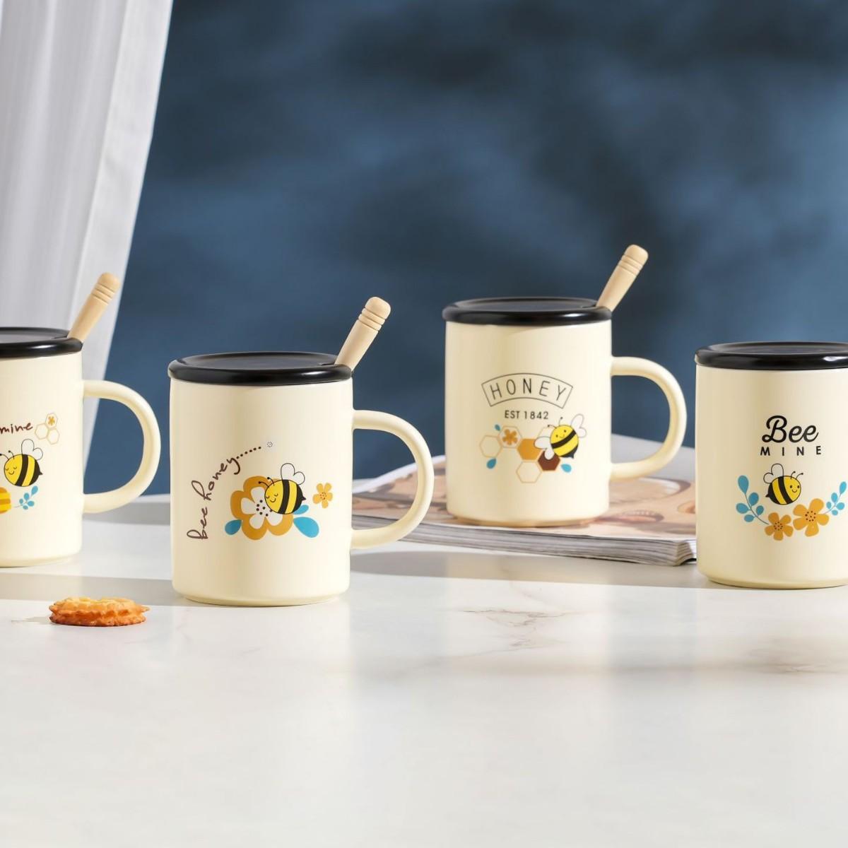 Cartoon Tier Kleine Biene mit Deckel Löffel Keramiktasse Niedlicher Minimalistischer Anzug Kleines Geschenk Becher Souvenir Geschenk Tasse 400ML