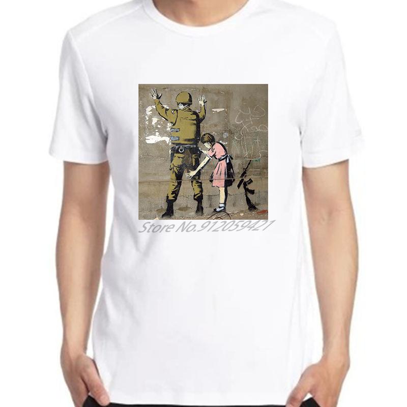 Banksy Mädchen Soldat Mode Grafik T-Shirts Baumwolle Kurzarm T-Shirts Sommer Neue Hemden und T-Shirts Herren Print T-Shirt 4XL