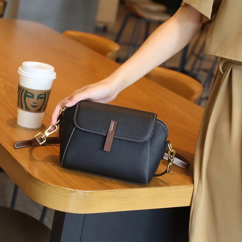 Echte Leder Damen Handtasche Neuer Stil Handtasche Umhängetasche Crossbody Tasche Street Fashion Modische Damen Tasche Muschel Tasche brown