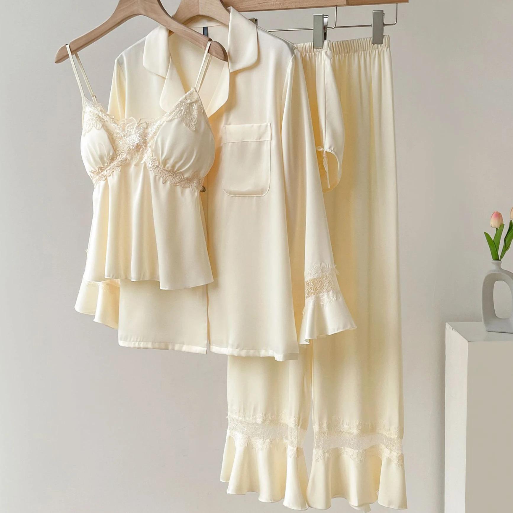 Sexy Spitzen-Hosenträgershorts, Hemd, Hose, Pyjama-Set, 4-teiliges Damen-Pyjama-Set, Freizeitkleidung, lockerer Homewear-Pyjama für Frühling und Herbst M gelb