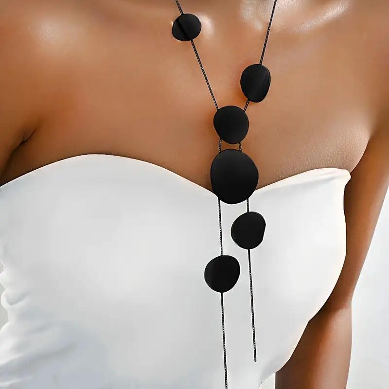 Damen Lange Halskette Trendy Temperament Schmuck Scheibe Hohl Geometrische Kette Halskette schwarz