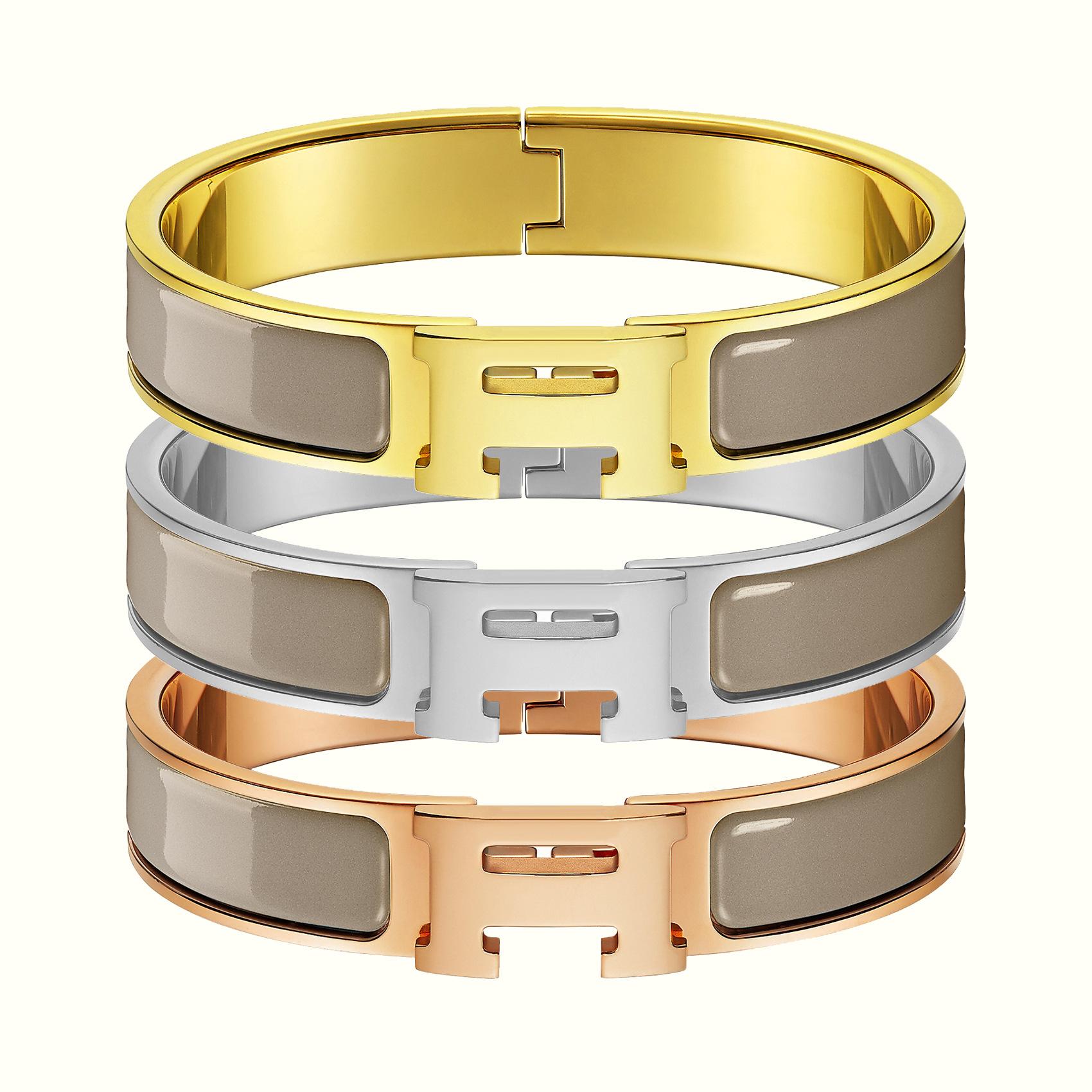 2025 Klassisches H Buchstaben Armband, Emaille Armband in verschiedenen Farben, Ofenplattiertes 18k Armband Inner diameter 17CM gold