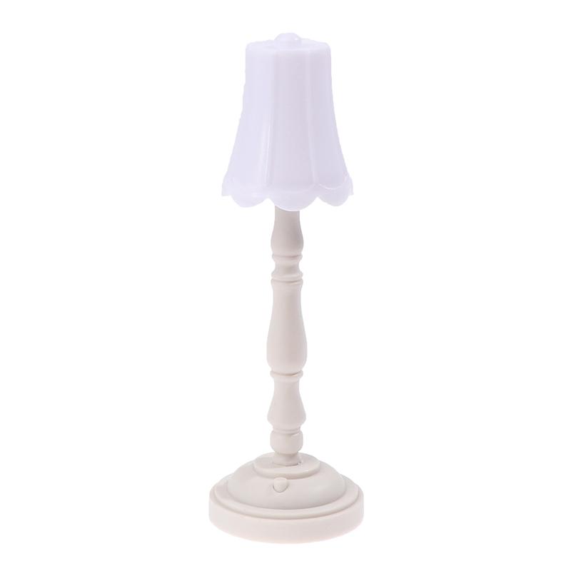 1:12 Puppenhaus-Miniatur-Stehlampen mit LED-Licht, Puppenhaus-Möbelspielzeug weiß