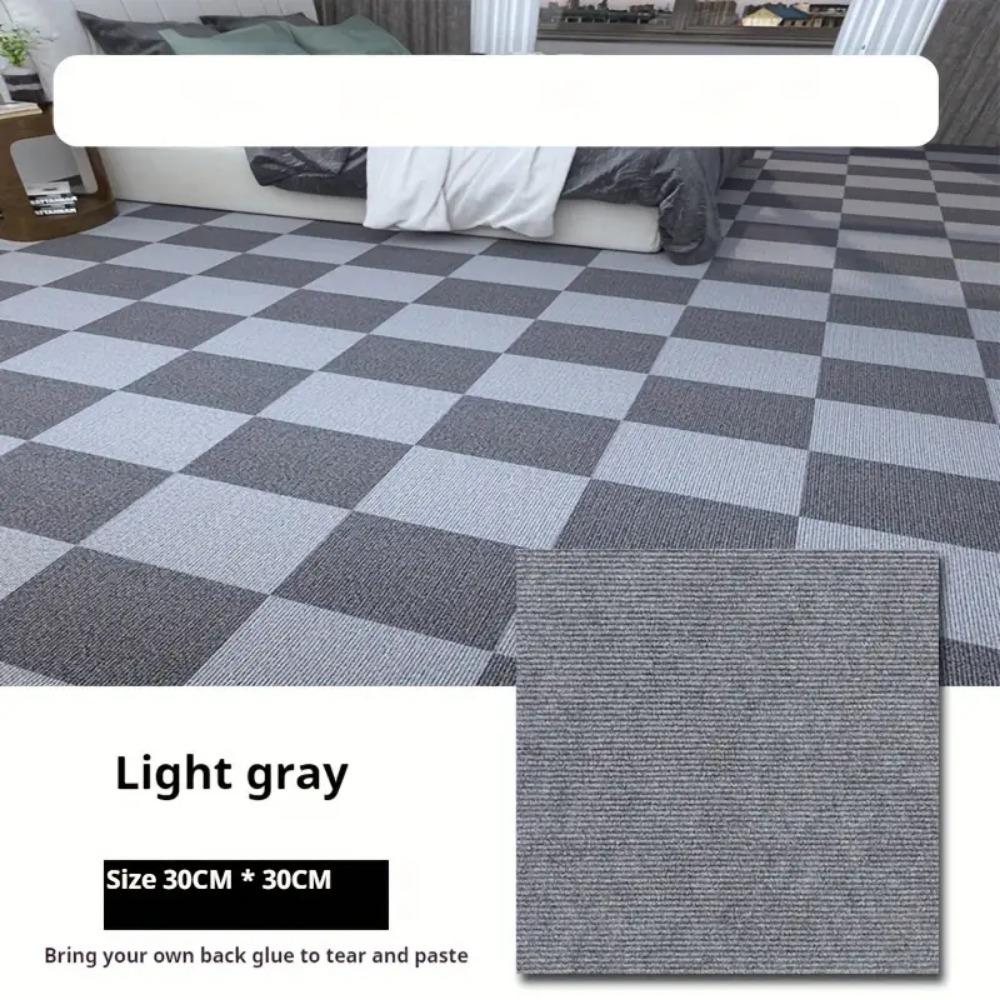 Quadratische, selbstklebende Teppichfliesen für Büro und Zuhause, rutschfester Polyesterteppich mit Schaumstoffrücken, einfarbiges Muster, Dekoration für Büro und Veranda. 8PCS licht grau