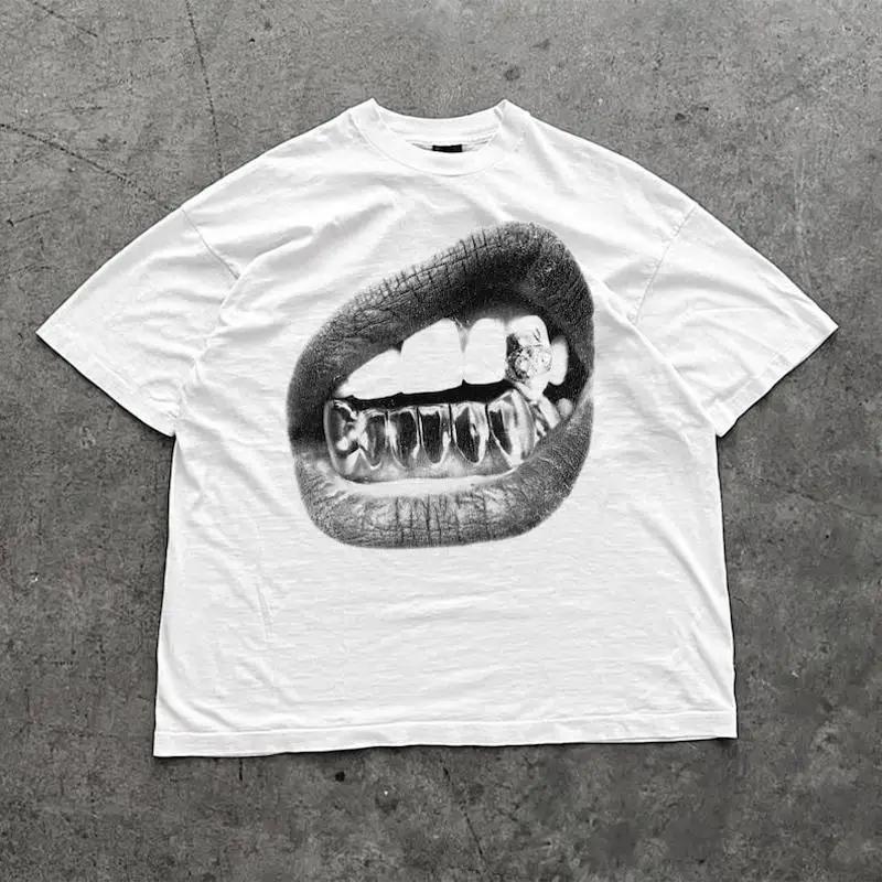 Großer Lippen-Y2K-Grillz-Mund Retro-Hip-Hop-Grafik-T-Shirt S 5XL T-Shirt XS gray