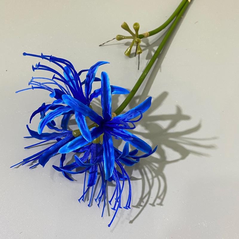 Künstliche Spinnenlilienblüten, Lycoris-Zwiebeln, Spinnenlilien, Kunstblumen mit langem Stiel, fühlt sich echt an, für Fotografie, Hotel, Gartendekoration blau
