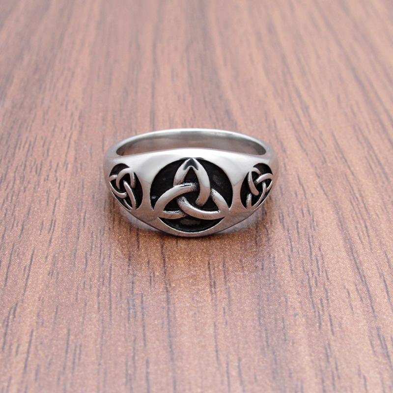 Vintage Celtics Triquetra Symbol Edelstahl Herrenringe Dreifaltigkeitsknoten Ring Amulett Nordische Biker Schmuck Geschenke 13
