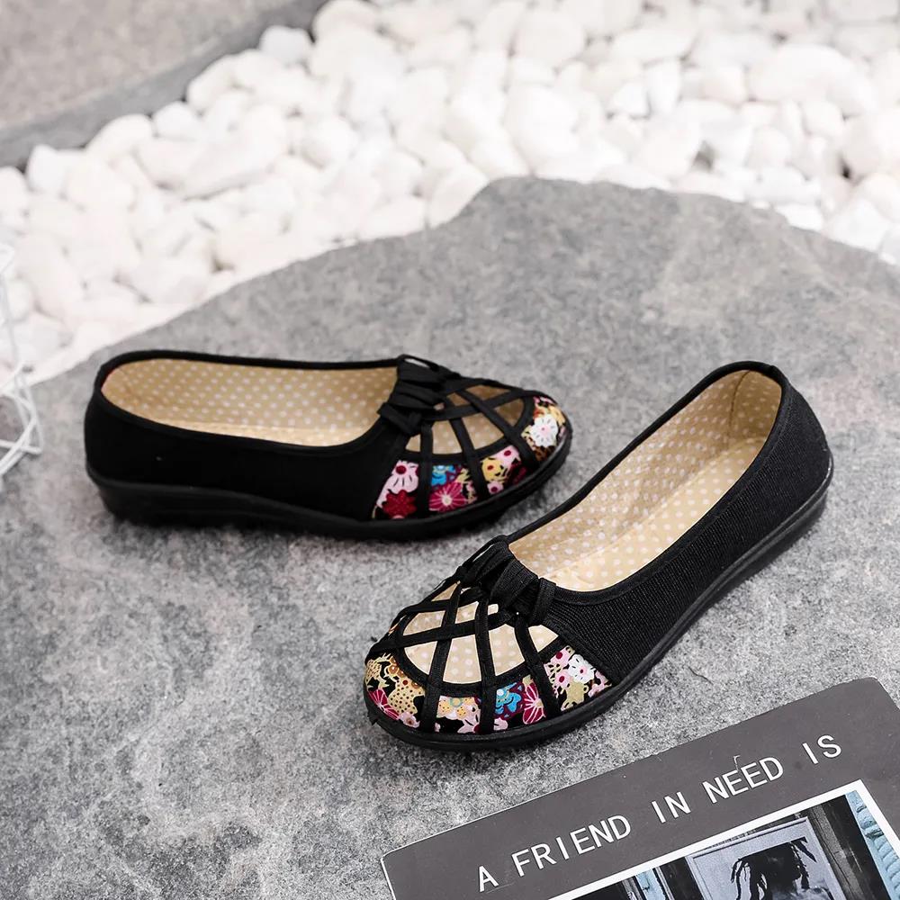 Frühling Sommer Tuch Schuhe frauen Aushöhlen Nicht-slip Weichen Boden Einzelnen Schuhe Große Größe Drucken Flache Slip-on Sandalen 40