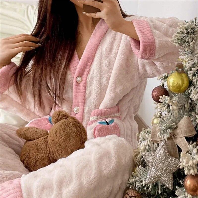 Herbst Winter Kawaii Cartoon Pyjama Sets Frauen Pyjamas Warme Flanell Lounge Nachtwäsche Mädchen Pijama Mujer Nacht Anzüge Homewear PJ L white