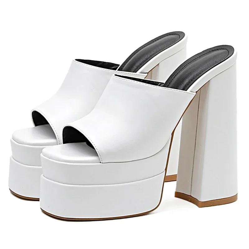 2026 NEUE High Heels Damenschuhe Plateau-Slipper Sommerschuhe Sandalen Outdoor-Slipper Weibliche klobige Absätze High Heels Sandalen 41 weiß