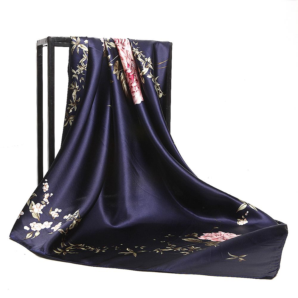 Mode Kopftuch Seide Satin Hijab Schal Für Frauen Blätter Drucken Schal Tasche Schal 90*90 cm Quadratische Tücher und Wraps Hals Schals
