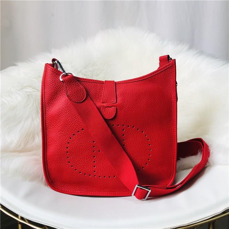 Neue Mode Oberleder Rindsleder Hohl Perforiert Mode Lässig Damen Tasche Ein Schulter Crossbody Damen Tasche Mini 17cm rot