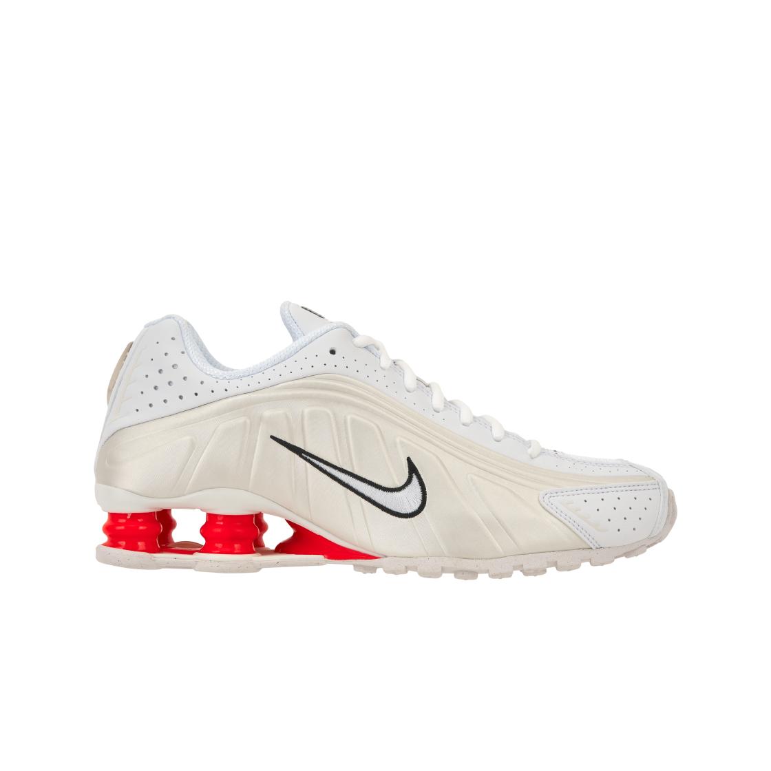 Nike Shox R4 Phantom Picante Red Damen Sneaker Cremeweiß AR3565-103 40.5 white