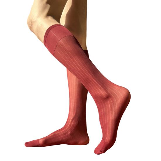 Herrensocken für den lässigen Business-Anzug, breite, gestreifte Nylonstrümpfe bis zur mittleren Wade, formeller Anzug, durchsichtige dünne Socken aus Kunstseide wein rot