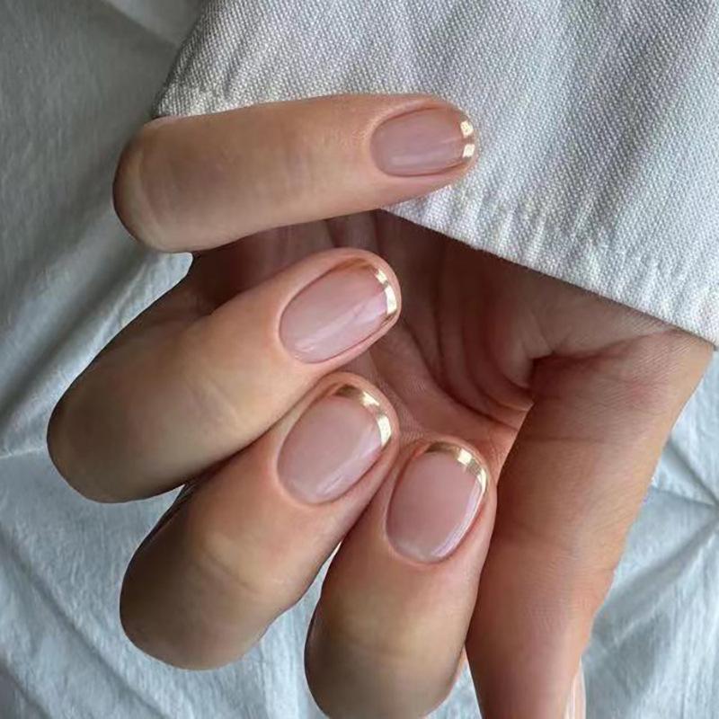 24 Stück kurze französische Nägel mit Goldrand, kurzes Mini-Nagelstück, neuer künstlicher Nagel, abnehmbarer Nagel