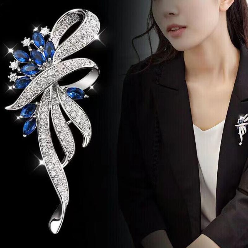 Mode Kristall Brosche Für Frauen Elegante Bauhinia Blau Lila Zirkon Strass Brosche Revers Pin Corsage Hochzeit Schmuck blau