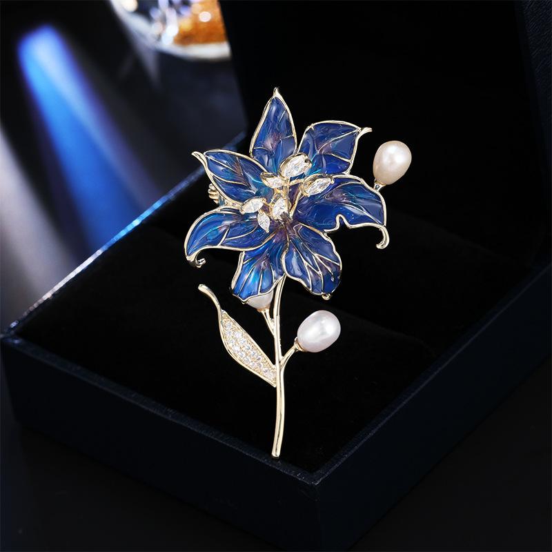 Damen Leichter Luxus Design Elegante Orchideen Brosche Modische Und Vielseitige Nische Design Sinn Brosche Tägliche Accessoires