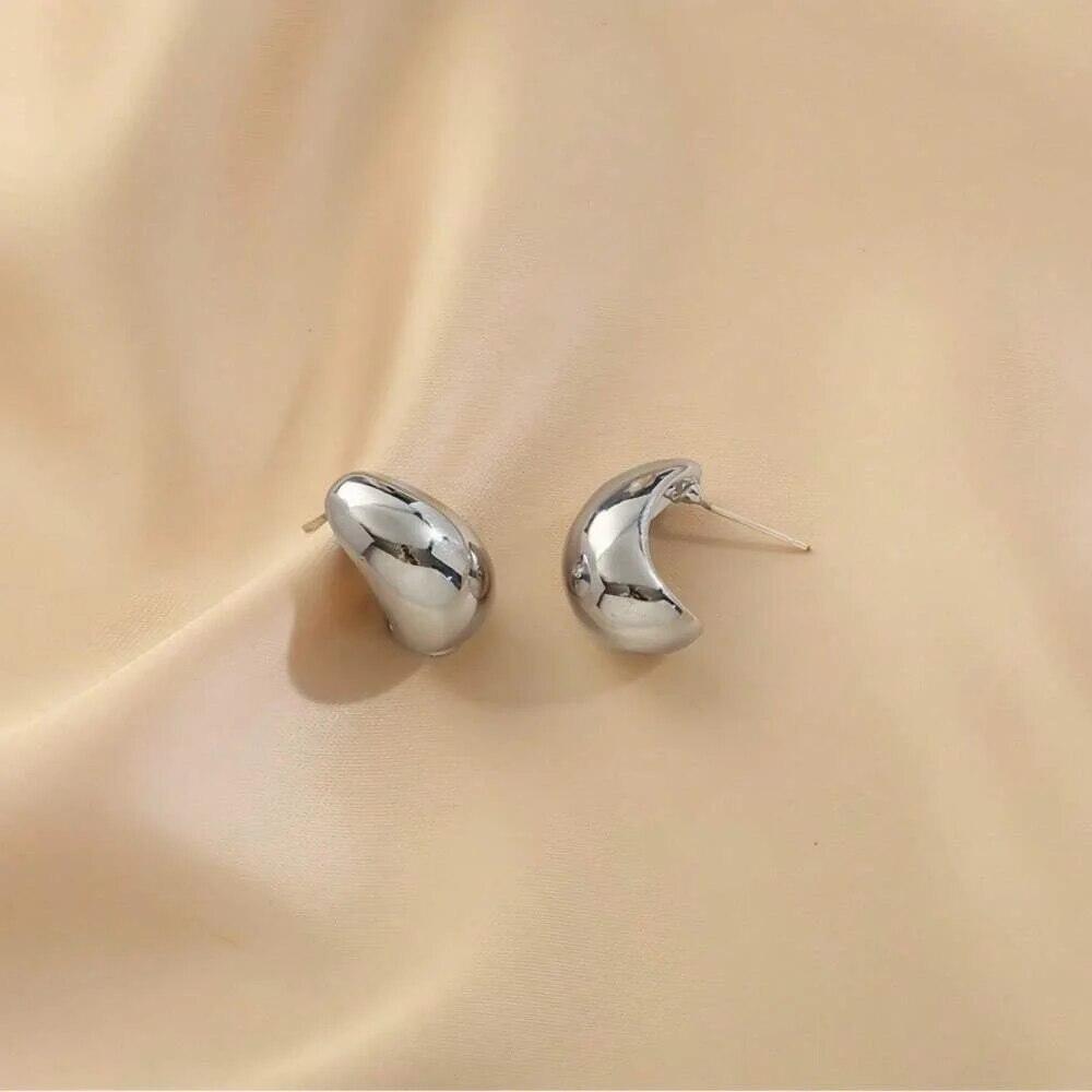 Retro glänzende Wassertropfen hängende Damen Ohrringe leichte hohle dicke Tropfen Gold Silber dicke Creolen Modeschmuck