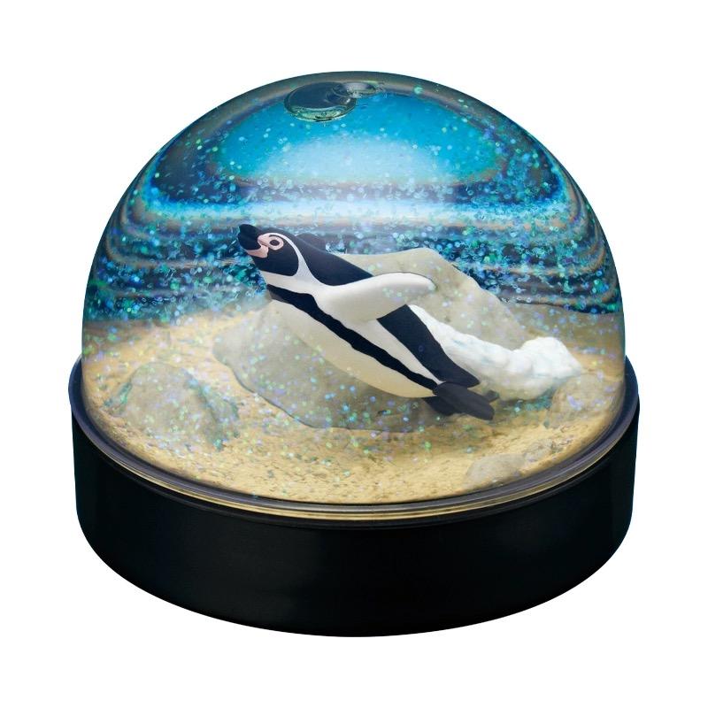 Echtes Gacha-Modell Kleinformatiges Modell Katzenklo Schneekristallkugel Ei-Dreh Drei-Blumen-Katzenrasur Katzenklo-Modell Spielzeug 5.5CM