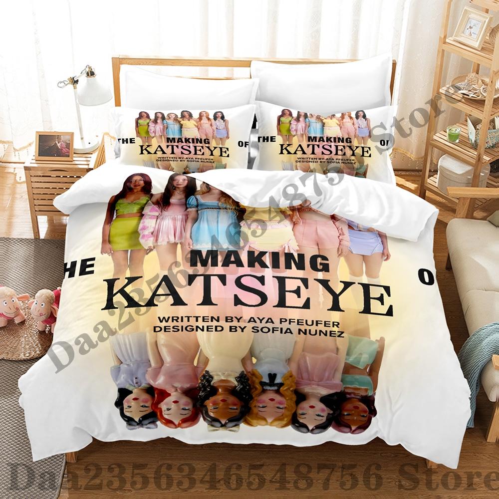 2026 Neues KATSEYE Muster Dreiteiliges Bettwäsche-Set Luxuriöses Bettdecken-Set mit Queen King Inklusive Kissenbezug rosa Bettdecken-Set 135x200cm beige