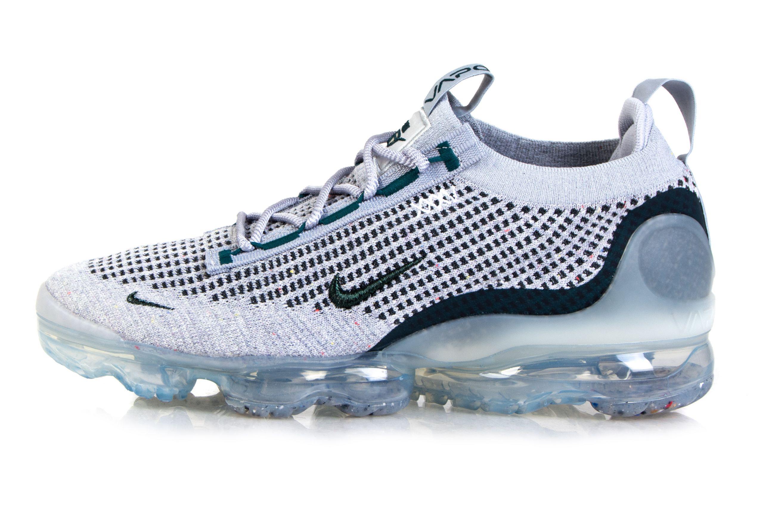 Nike AIR VAPORMAX 2021 FK HERRENSCHUHE DN3074-001. 42,5 42,5 grau