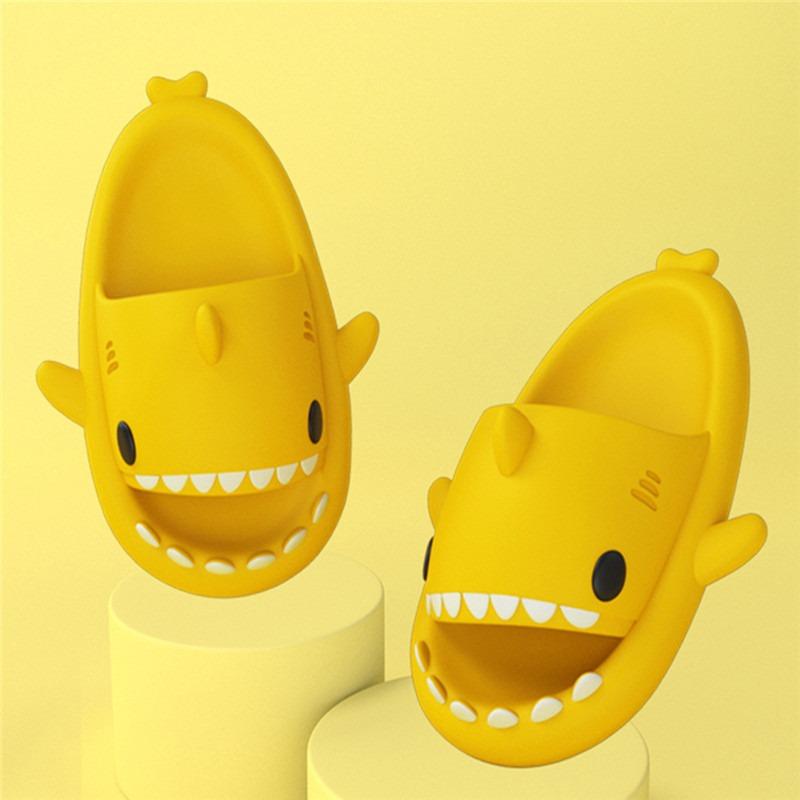 Männer Shark Slides Hausschuhe Strand Flip Flops Mann Clappers Indoor Badezimmer Hausschuhe Sommer Hausschuhe Frauen Plattform Sandalen 44/45 gelb