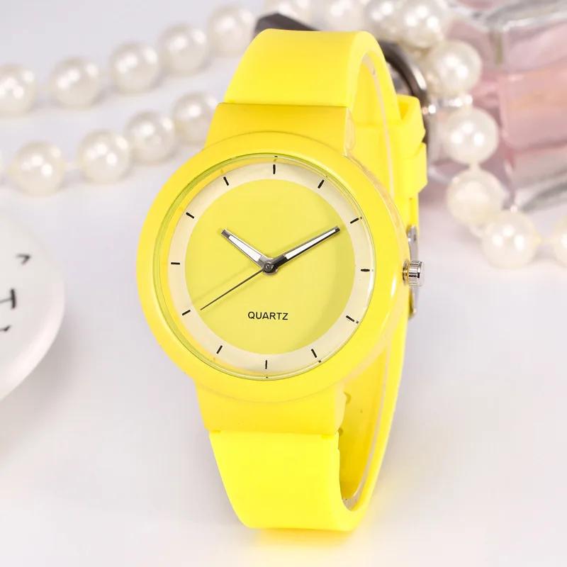 Damen Mode Lässig Silikonarmband Analog Rosa Mädchen Quarz Runde Uhr Relogio Feminino Einfach Rund Horloges Damenuhren gelb