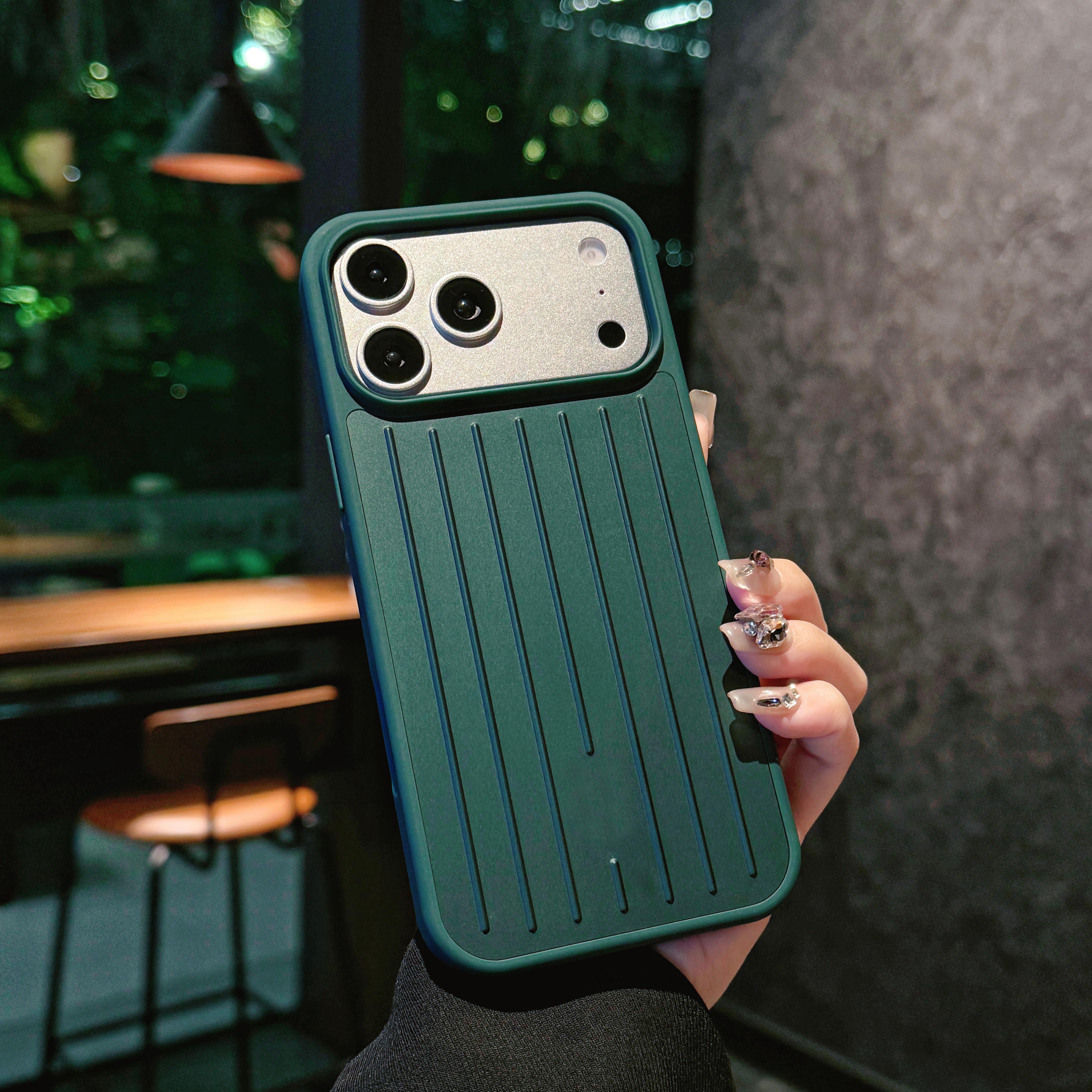 Ins Schlichtes Business 3D Wellenstreifen Stilvoll Für Rimowa Gepäck Handyhülle Für iPhone 17 Pro Max 16 15 14 13 Aluminium-Magnesium-Legierung Hartschale iPhone 14