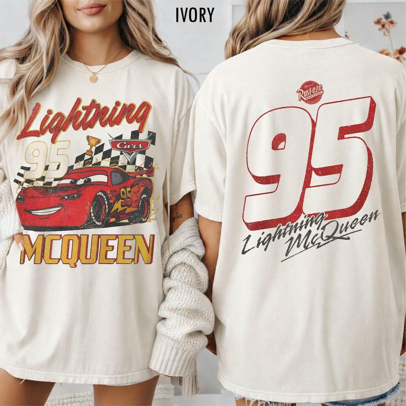 Retro Zweisaitiges Lightning McQueen Comfort Colors Shirt, Disney Cars Shirt, Disney Pixar Cars Shirt, Cars Familienurlaub 2026 T-Shirt 4XL gray