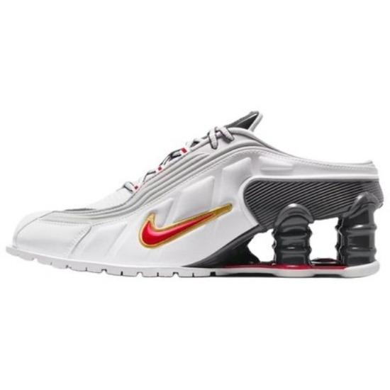 Martine rose x Nike Shox MR4 Metallic Platinum Varsity Red Damen IM5420-100 EU 40 hellbraun