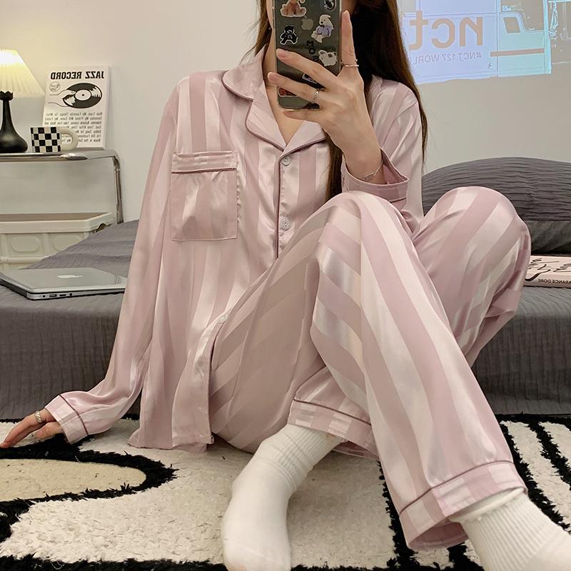 2-teiliges Pyjama-Set Frühling Sommer Langarm-Pyjama Kunstseide Nachtwäsche Buchstaben-Print Lässiges Satin-Pyjama-Set für Paare Outfit M