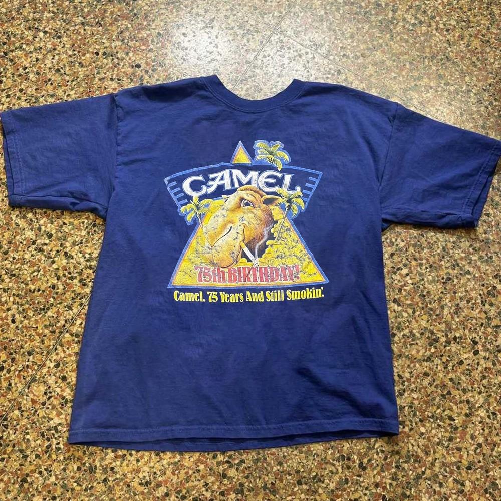 Neues 1988 Camel Zigaretten 75. Jubiläum Unisex Alle Größen T-Shirt MD270 Unisex T-Shirt XL
