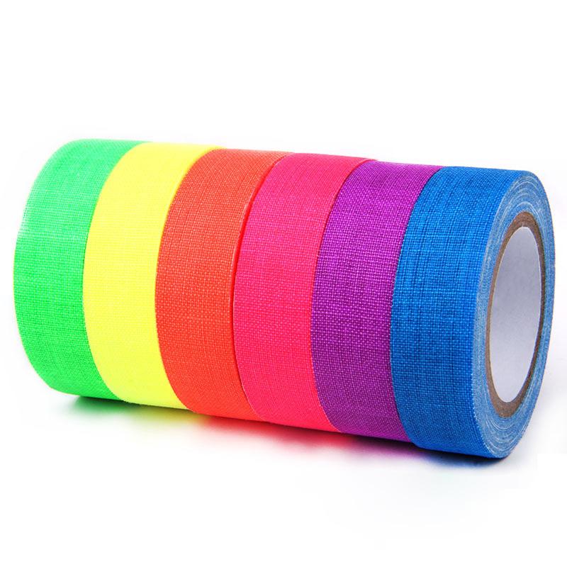 6 Rollen/Set UV-Schwarzlicht-Klebeband, das im Dunkeln leuchtet – fluoreszierendes Stoff-/Neon-Gaffer-Klebeband, superhelles Stoff-Leuchtband, Partyzubehör 6 Rolls/Set bunt