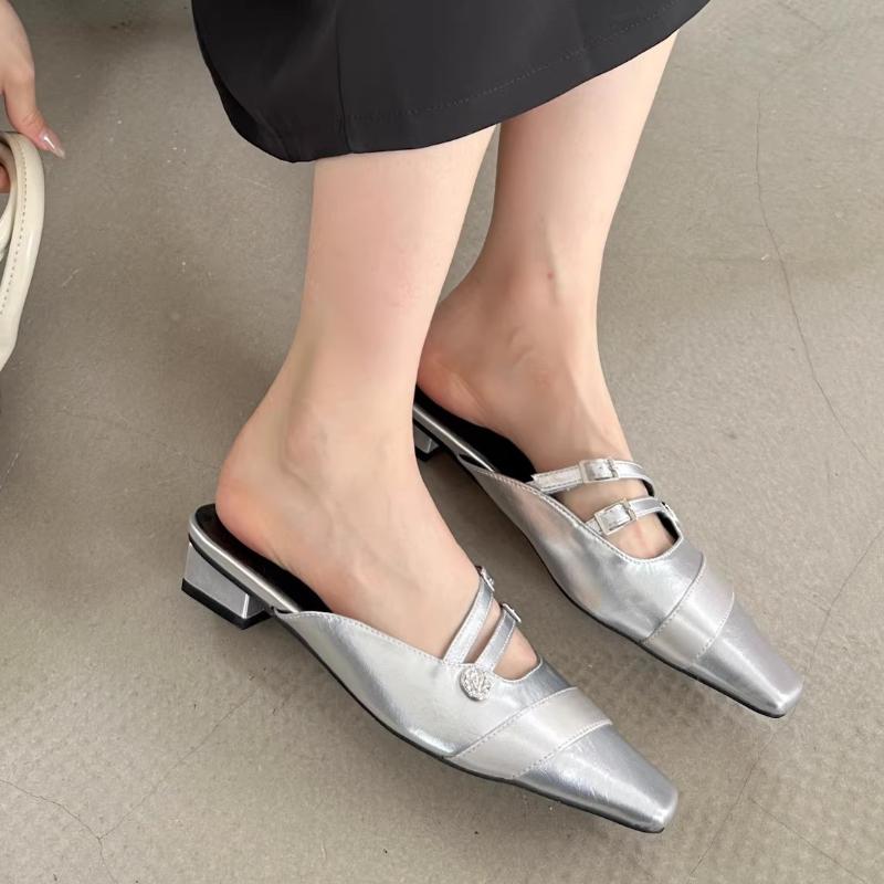Mode Elegante Pantoletten mit Absatz Damen Sandalen Designer Absätze Mules Schuhe 2025 Sommer Mode Flip Flops Neue Marke Mujer De Zapatillas 38 silber