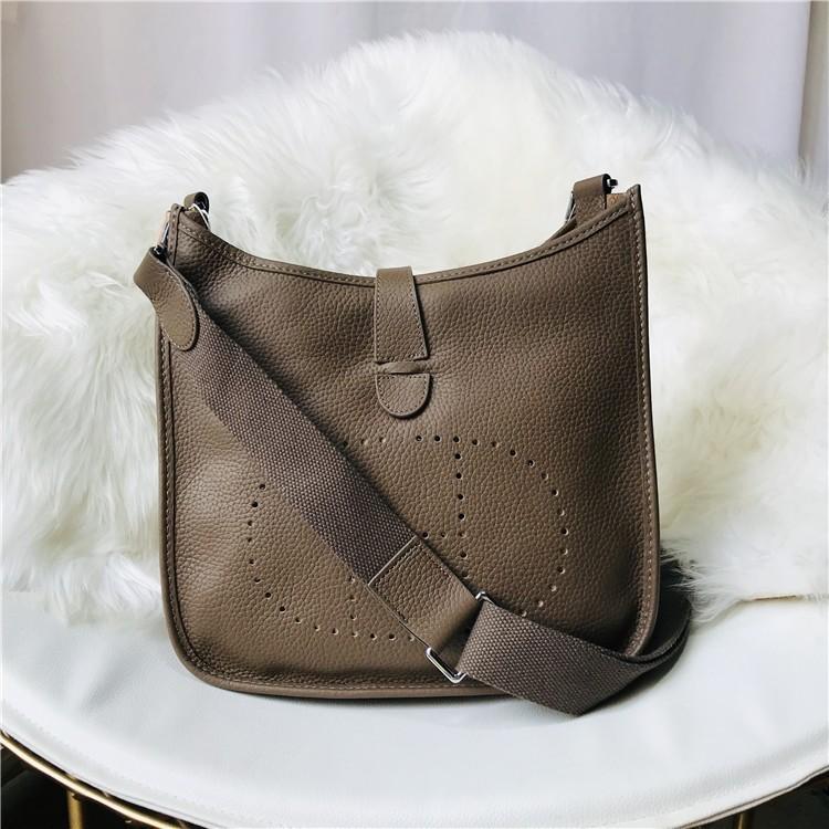 Neue Mode Oberleder Rindsleder Hohl Perforiert Mode Lässig Damen Tasche Ein Schulter Crossbody Damen Tasche Medium size 25cm khaki