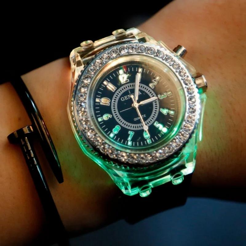 Damen Klassische Uhr LED-Licht Digitaluhr Paaruhr Silikon Quarz Leuchtende Uhr Gelee Farbe Leuchtende Uhr grün
