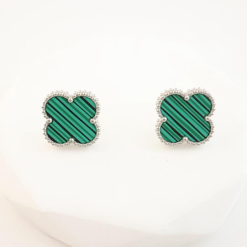 Mode Vier-Leaf Clover Titan Stahl Ohrringe Mode-Design Senior Sense Ohrringe Temperament Damen Ohrringe grün