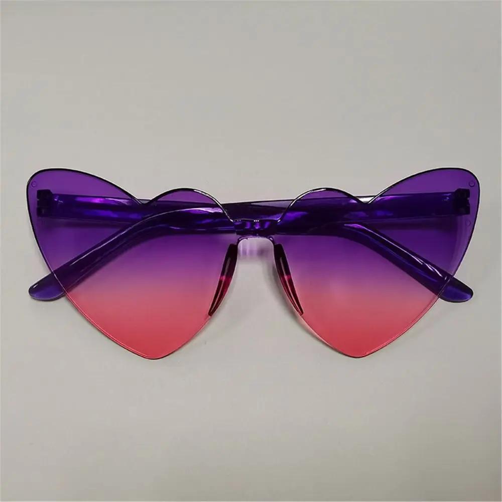 Bonbonfarbene herzförmige Sonnenbrillen Bunte Herz-Katzenaugen-Sonnenbrillen Farbverlauf-Gläser Shades Strandparty-Brillen für Damen Herren
