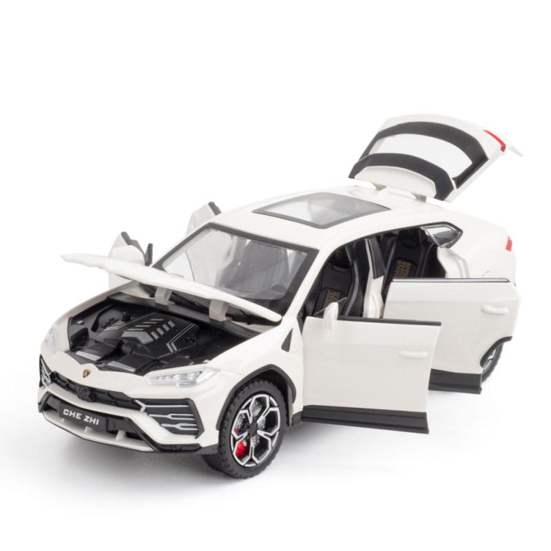 1/24 Lamborghini URUS Bison SUV-Sportwagenmodell aus Legierung, Druckguss-Geländewagen aus Metall, Automodellsimulation, Ton und Licht, Kinderspielzeug, Geschenk weiß