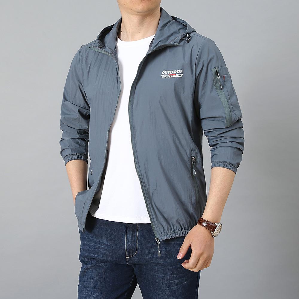 Dünne Jacke Herren Frühling Sommer Outdoor Trocken Sonnenschutzjacke Kapuzenoberbekleidung Sport Windjacke Leichte Jacken XXXXXL grau