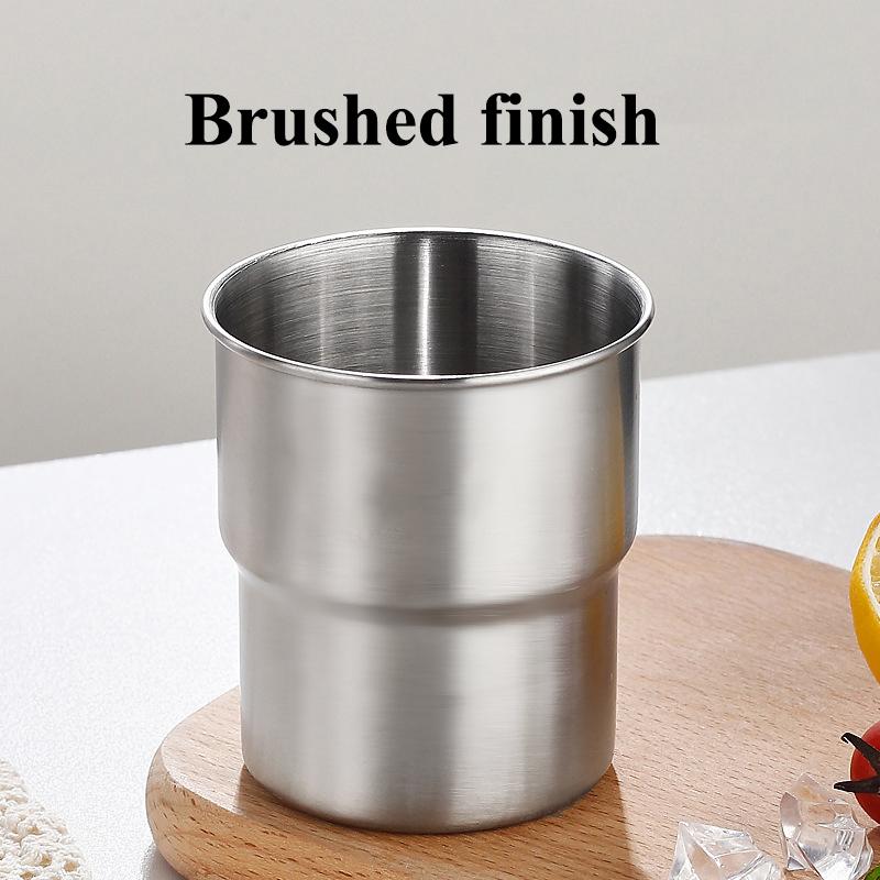 300 ml Edelstahl-Wasserbecher zum Trinken, Metall-Bierbecher, Kaffeebecher, Trinkbecher für Outdoor-Reisen und Camping 300ml gray