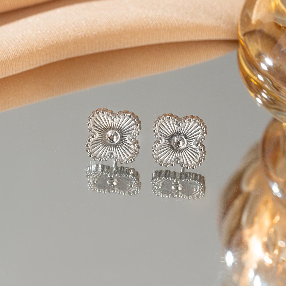 Titanstahl Ohrringe Vierblättriges Kleeblatt Ohrringe Damen Leichter Luxus Minimalistische Ohrringe Klein Nische Titanstahl Ohrringe