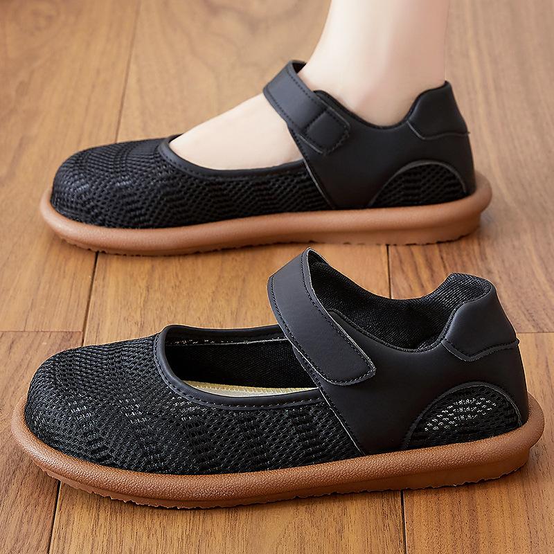 Schuhe für Frauen im Sommer Atmungsaktive Mittelalterliche und Alte Mutter Schuhe Einzelne Schuhe Alte Peking Bequeme Oma Schuhe 41 brown
