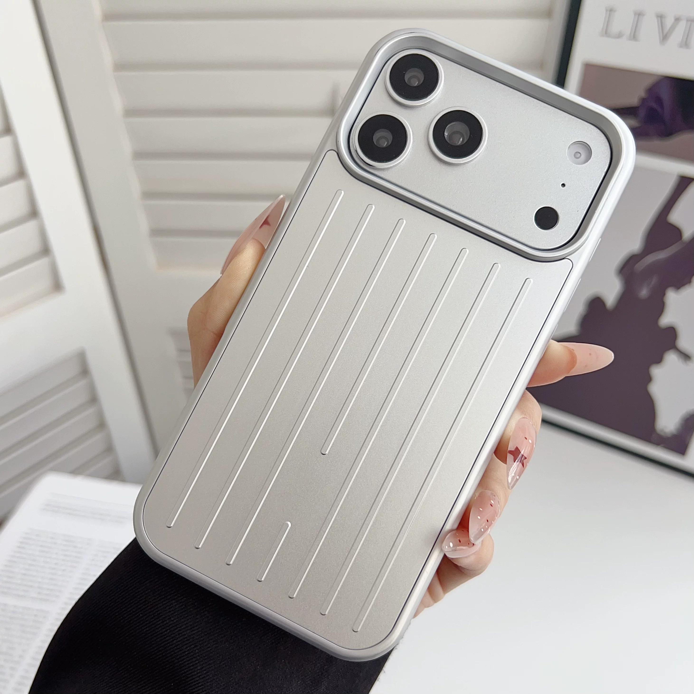 3D Wellenstreifen Stilvoll für RIMOWA Koffer für IPhone 17 Pro Max 16 15 14 13 Aluminiumlegierung Rückseite Stoßfeste Hülle iPhone 15 Pro Max