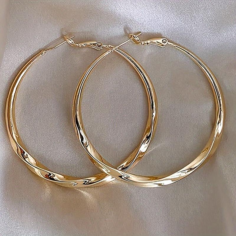 Trendige goldfarbene Creolen im Kreisdesign Mode Einfacher Schmuck für Damen Alltagszubehör Ohrringe Schmuck Geschenk gray